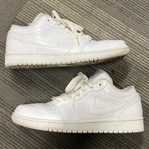 Jordan 1 Low Triple White